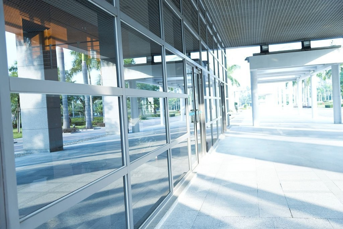 Glass & Aluminium Services in the UAE