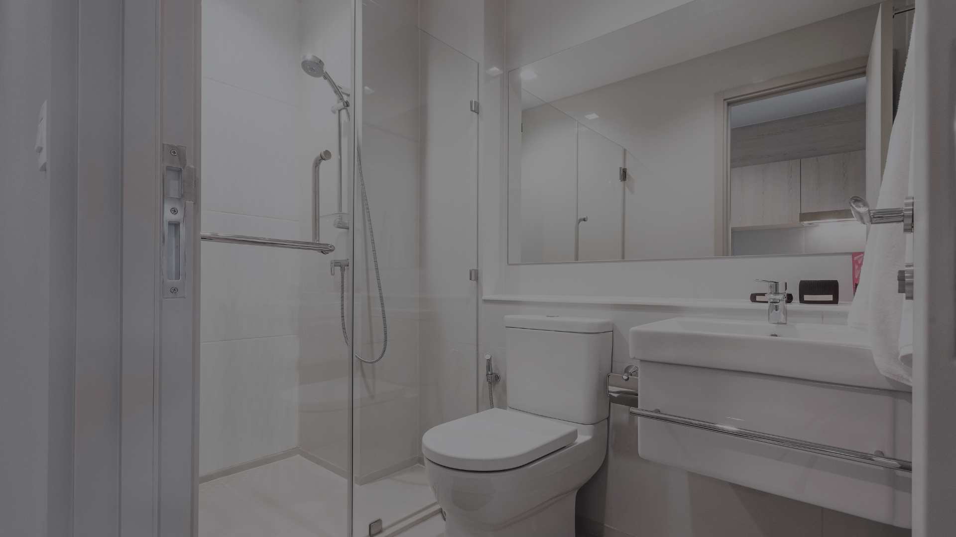Glass & Aluminium - Burhani Glass by Burhani Glass